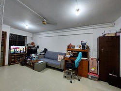 Blk 110 Jurong East Street 13 (Jurong East), HDB 3 Rooms #401146961